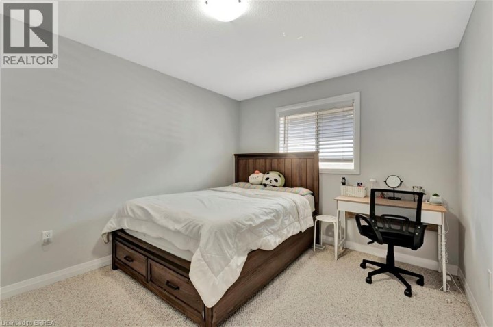 Photo 26 at 16 Cumberland Street, Echo Place, Brantford
