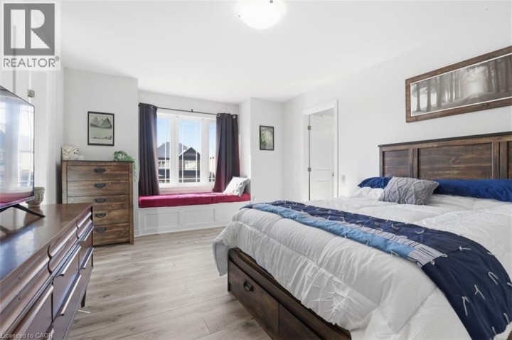 Photo 7 at 18 Vic Chambers Place, Innerkip (Victoria Park), Woodstock