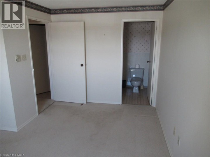 Photo 6 at 401 - 421 Fairview Drive, Brier Park, Brantford