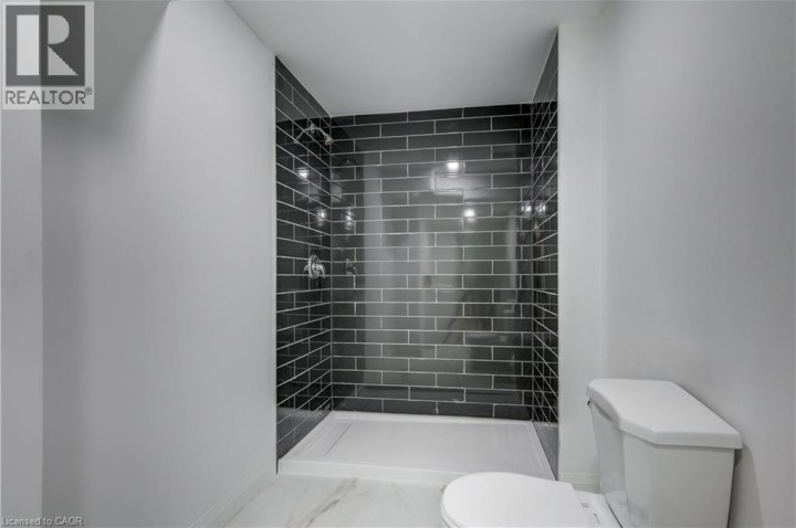 Photo 36 at 195 E Charles Street, Ingersoll - South, Ingersoll