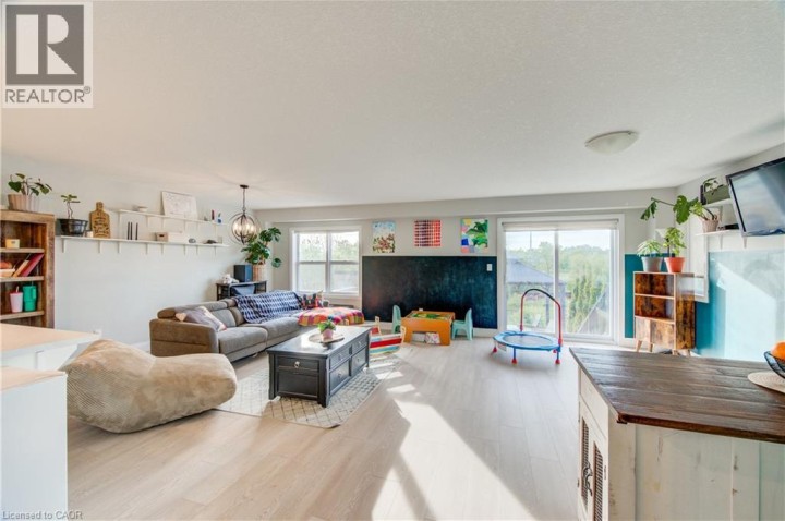 Photo 8 at 195 E Charles Street, Ingersoll - South, Ingersoll