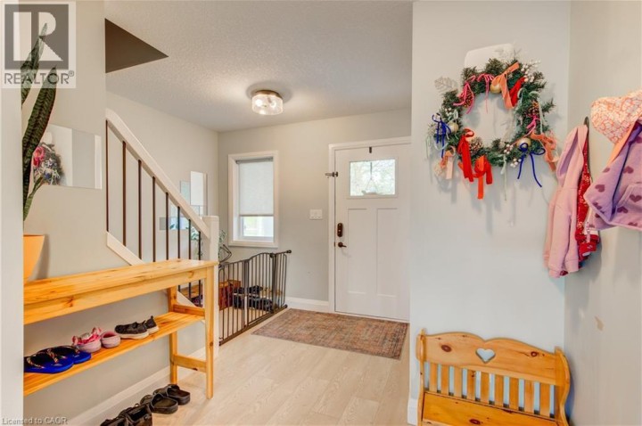 Photo 3 at 195 E Charles Street, Ingersoll - South, Ingersoll