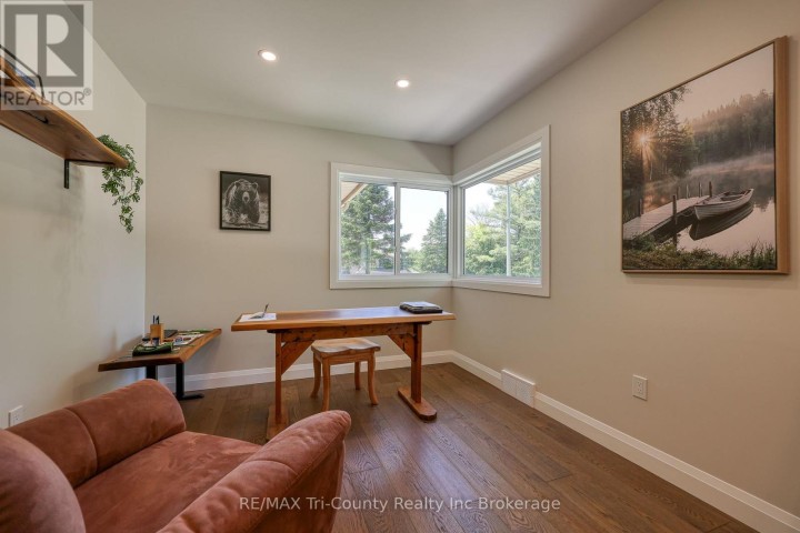 Photo 11 at 16 Delevan Crescent, Tillsonburg