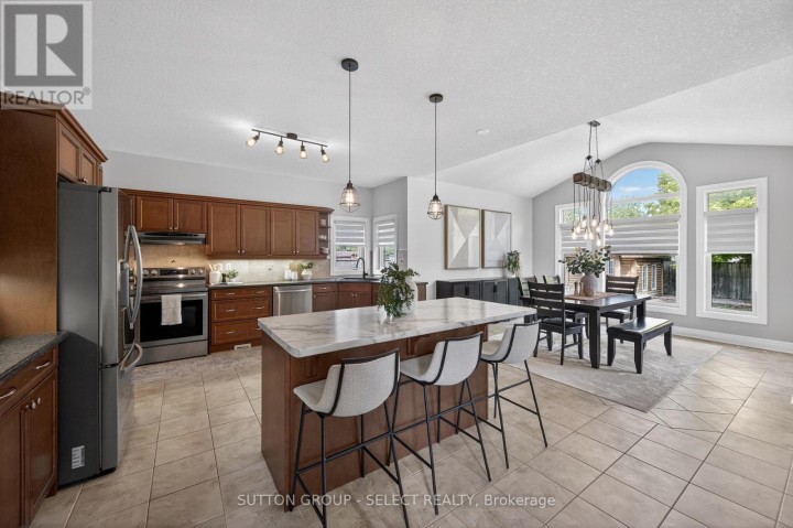 Photo 18 at 220 Boyd Boulevard, Ingersoll (Thamesford), Ingersoll