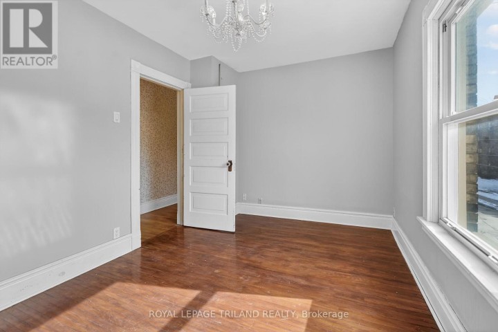 Photo 21 at 40 Metcalfe Street, St. Thomas