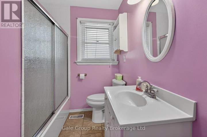 Photo 17 at 308 Willowgrove Crescent, Woodstock - North, Woodstock