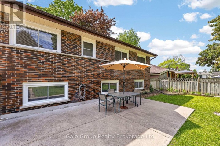 Photo 31 at 308 Willowgrove Crescent, Woodstock - North, Woodstock