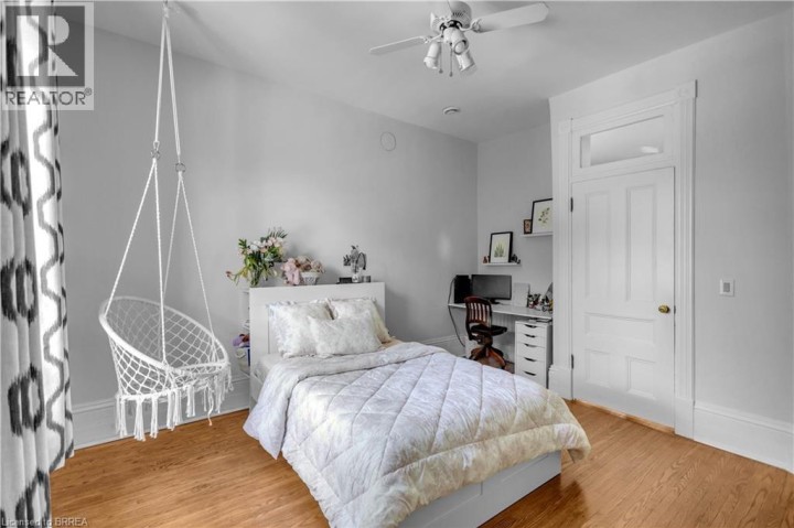 Photo 28 at 18 Hawarden Avenue, Holmedale, Brantford