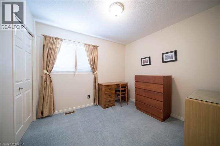 Photo 19 at 23 Trillium Way, Brier Park, Brantford
