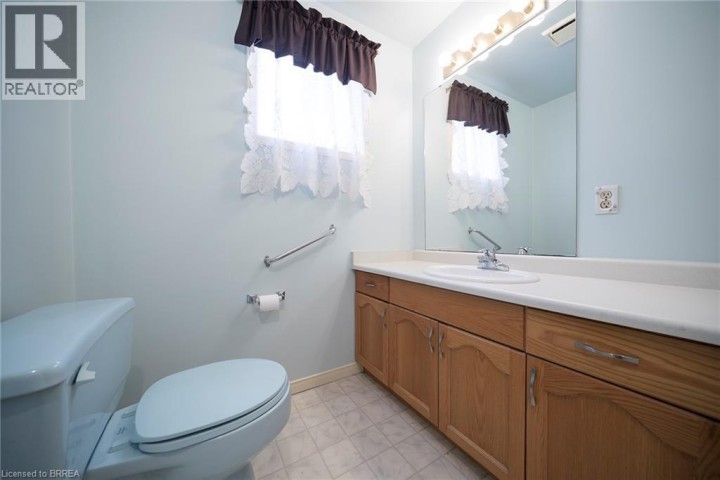 Photo 26 at 23 Trillium Way, Brier Park, Brantford