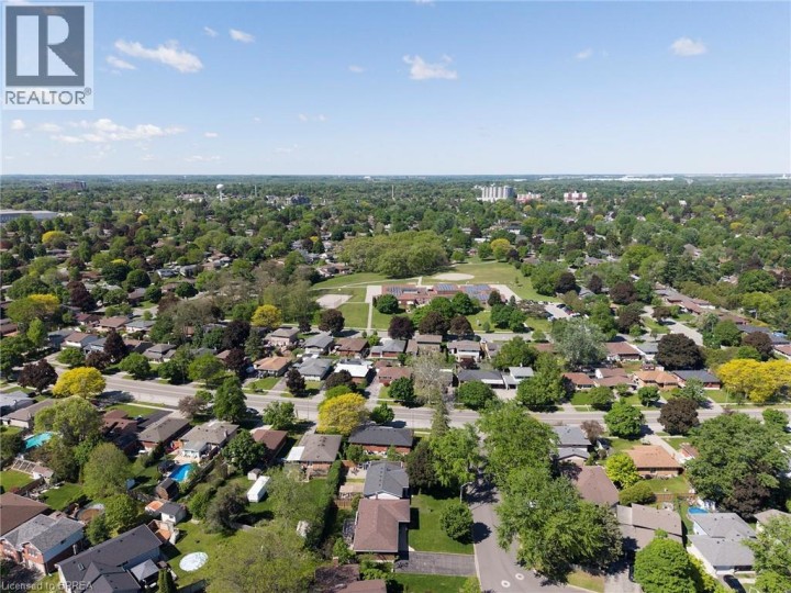 Photo 37 at 23 Trillium Way, Brier Park, Brantford
