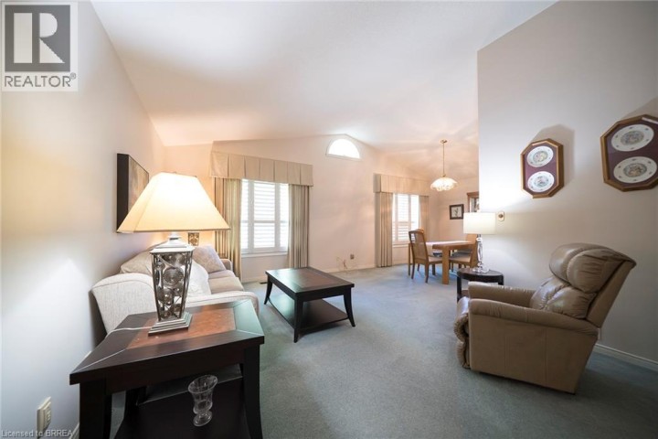 Photo 4 at 23 Trillium Way, Brier Park, Brantford