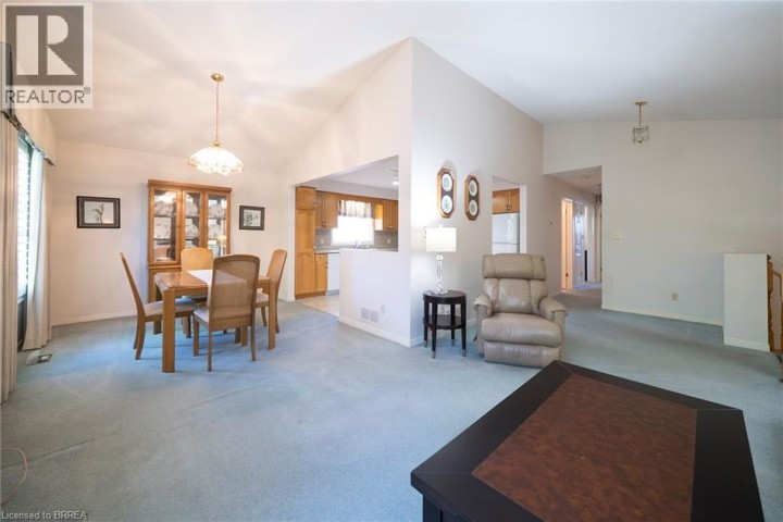 Photo 6 at 23 Trillium Way, Brier Park, Brantford