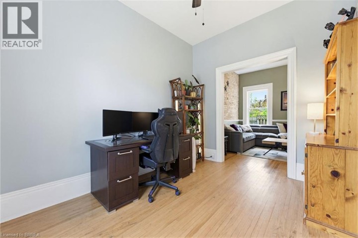 Photo 17 at 146 William Street, North Ward, Brantford