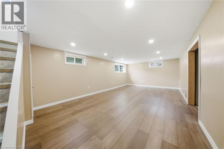 Photo 15 at 401 Nelson Street, Echo Place, Brantford