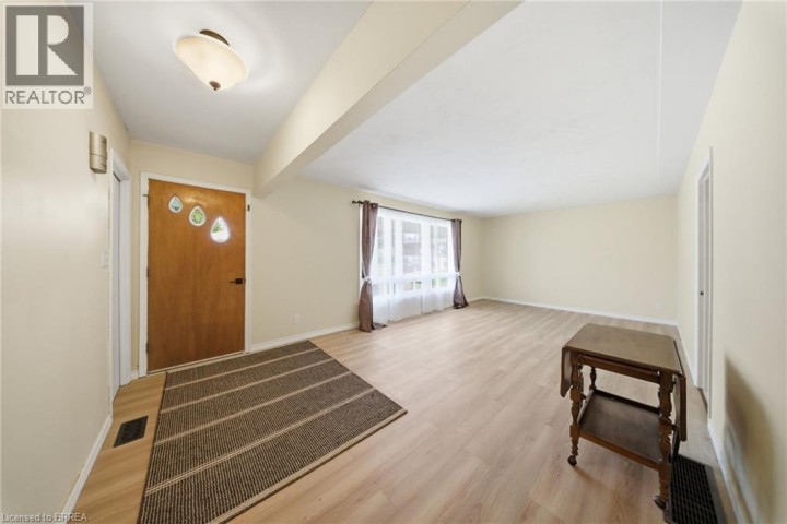 Photo 2 at 401 Nelson Street, Echo Place, Brantford