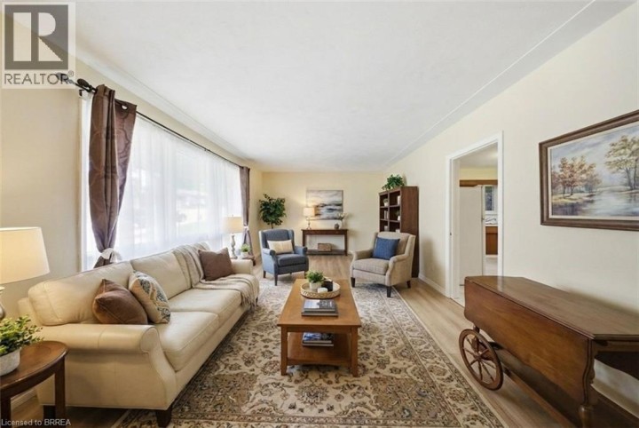 Photo 3 at 401 Nelson Street, Echo Place, Brantford