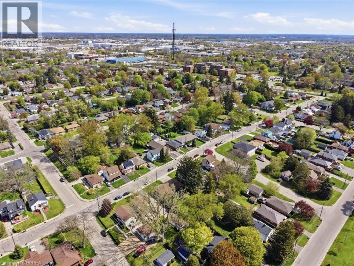 Photo 27 at 401 Nelson Street, Echo Place, Brantford