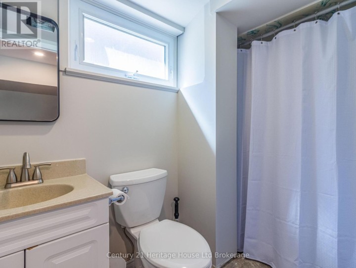 Photo 24 at 153 N Springbank Avenue, Woodstock - North, Woodstock