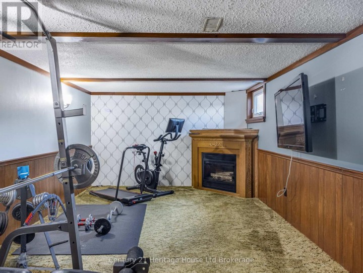 Photo 25 at 153 N Springbank Avenue, Woodstock - North, Woodstock