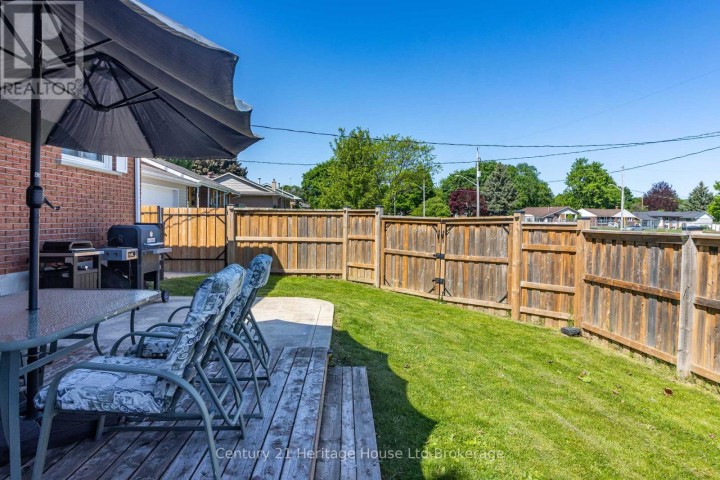 Photo 5 at 153 N Springbank Avenue, Woodstock - North, Woodstock