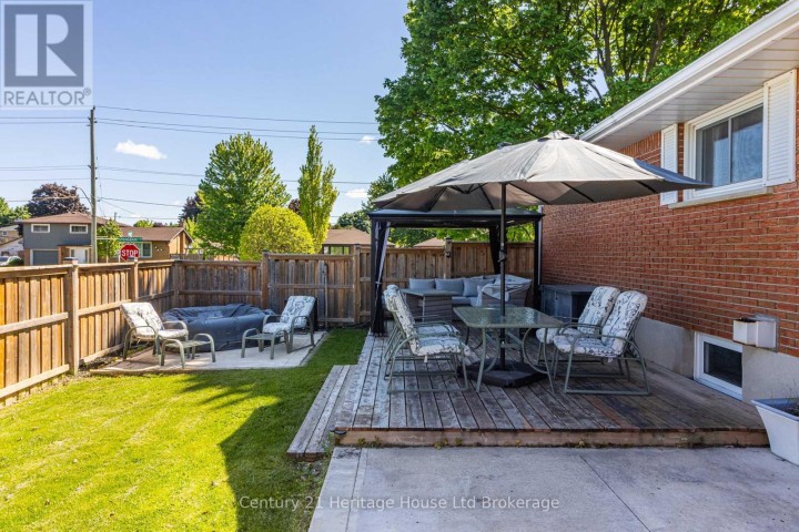 Photo 6 at 153 N Springbank Avenue, Woodstock - North, Woodstock