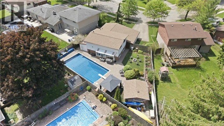 Photo 2 at 45 Tanglewood Terrace, Brier Park, Brantford