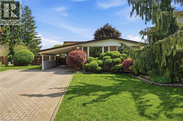 Photo 3 at 45 Tanglewood Terrace, Brier Park, Brantford