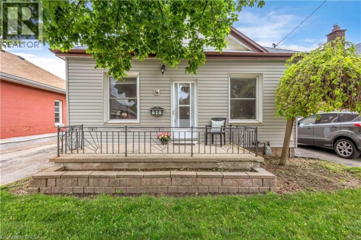 Photo 2 at 16 Ruth Street, Eagle Place East, Brantford