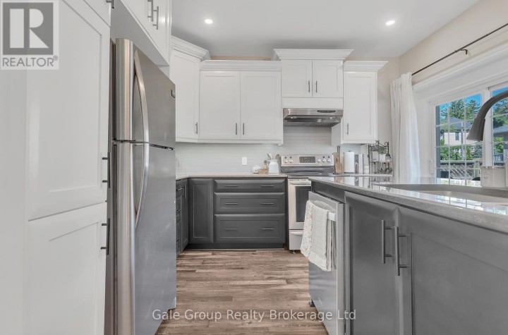 Photo 13 at 577 George Street, Woodstock - North, Woodstock