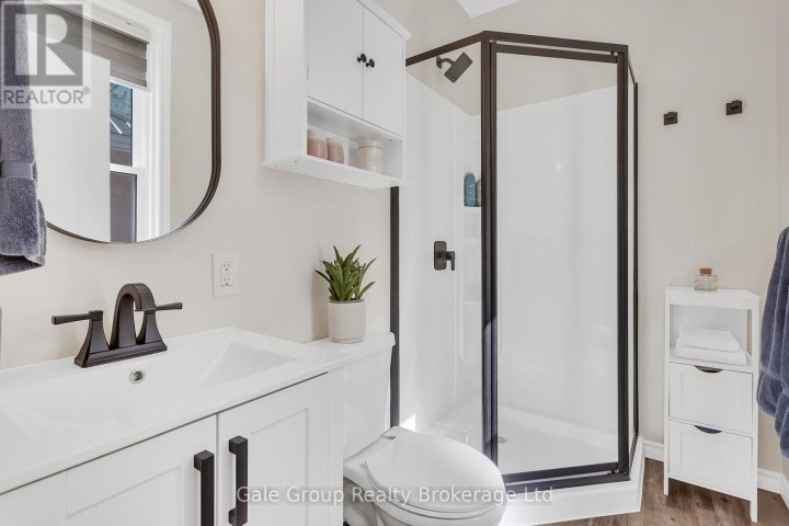 Photo 17 at 577 George Street, Woodstock - North, Woodstock
