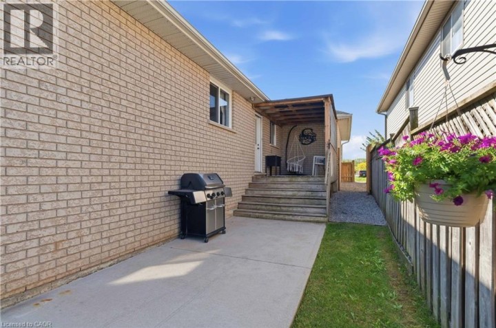 Photo 49 at 36 Garner's Lane, Empire, Brantford