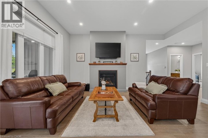 Photo 6 at 12 - 68 Cedar Street, Innerkip (Victoria Park), Woodstock