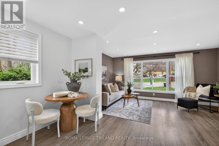 Photo 10 at 29 Marlboro Street, Woodstock - North, Woodstock
