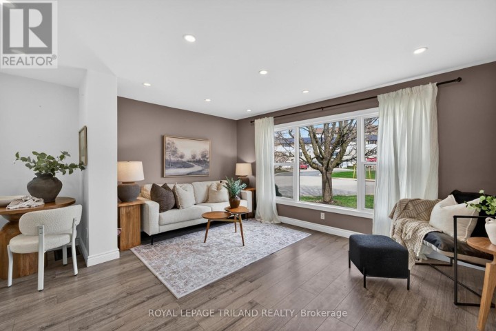 Photo 4 at 29 Marlboro Street, Woodstock - North, Woodstock