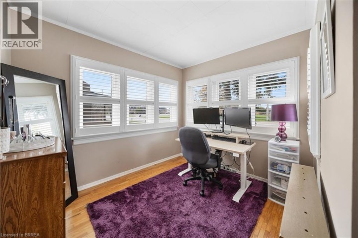 Photo 10 at 111 Tollgate Road, Sky Acres, Brantford