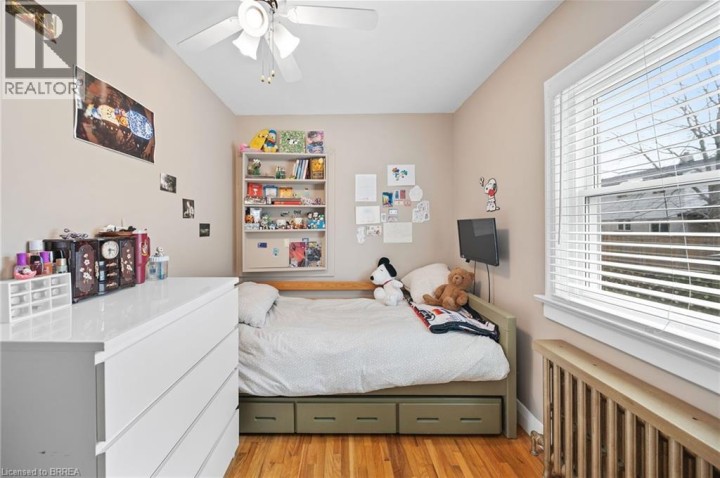 Photo 18 at 111 Tollgate Road, Sky Acres, Brantford