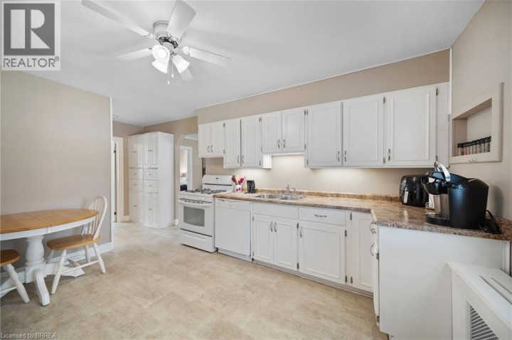 Photo 21 at 111 Tollgate Road, Sky Acres, Brantford
