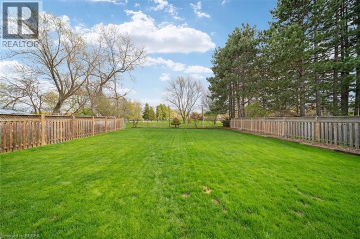 Photo 29 at 111 Tollgate Road, Sky Acres, Brantford