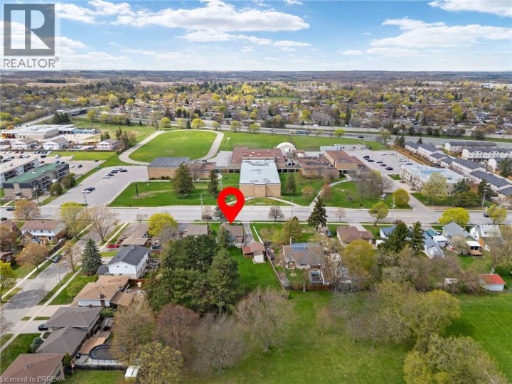 Photo 32 at 111 Tollgate Road, Sky Acres, Brantford