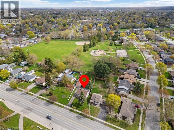 Photo 5 at 111 Tollgate Road, Sky Acres, Brantford