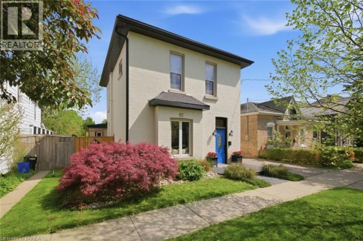 Photo 2 at 62 East Avenue, Victoria / Arthur, Brantford