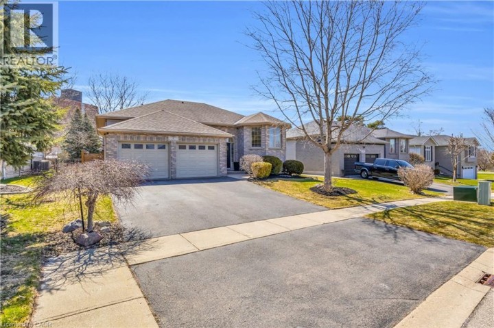 Photo 2 at 5 Bradbury Crescent, Innerkip (Fair Grounds), Woodstock