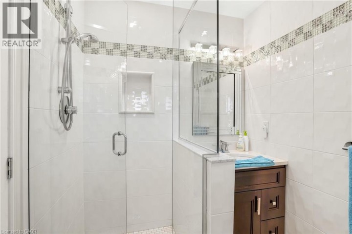 Photo 24 at 268 Memorial Drive, Brier Park, Brantford