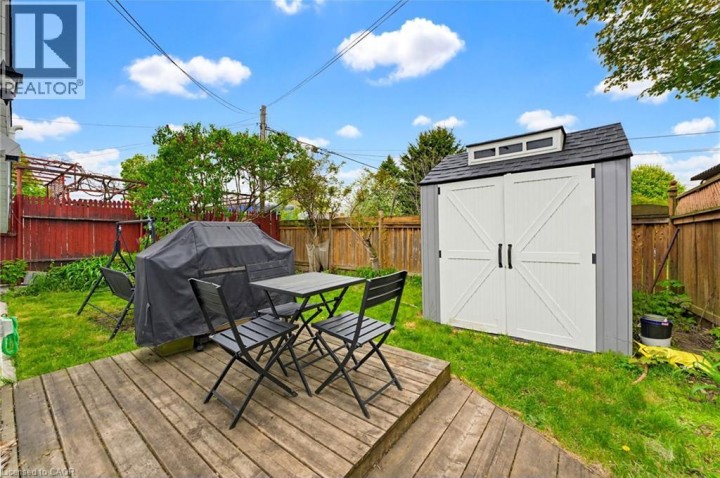 Photo 17 at 291 Park Avenue, East Ward, Brantford