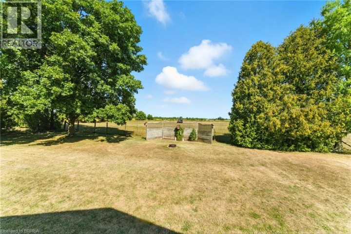 Photo 21 at 207 Robinson Road, Brant Pk / Rest Acres, Brantford