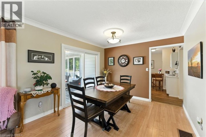 Photo 6 at 207 Robinson Road, Brant Pk / Rest Acres, Brantford