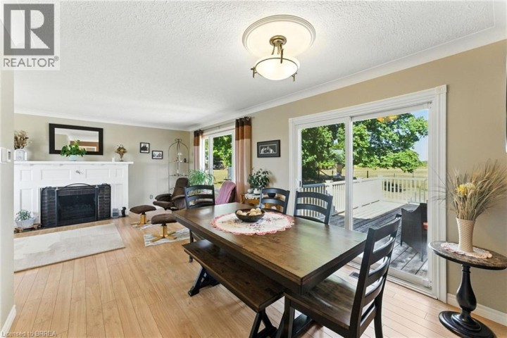 Photo 7 at 207 Robinson Road, Brant Pk / Rest Acres, Brantford