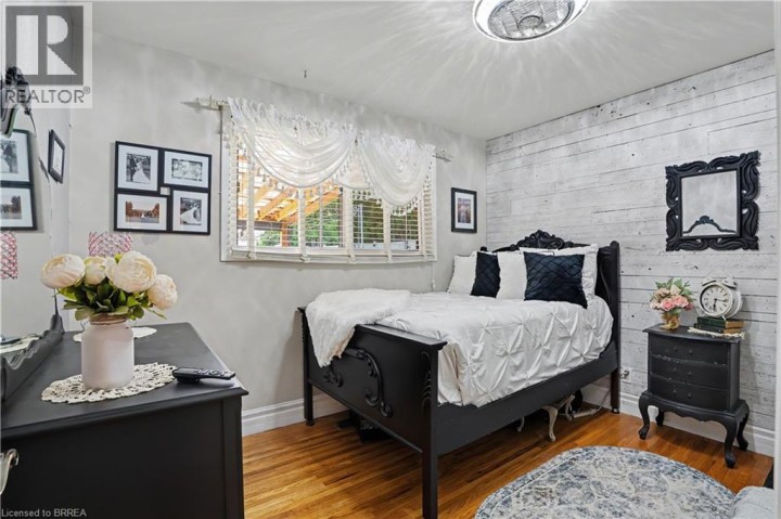 Photo 12 at 52 Lorne Avenue, Burford