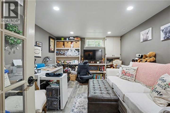 Photo 18 at 52 Lorne Avenue, Burford